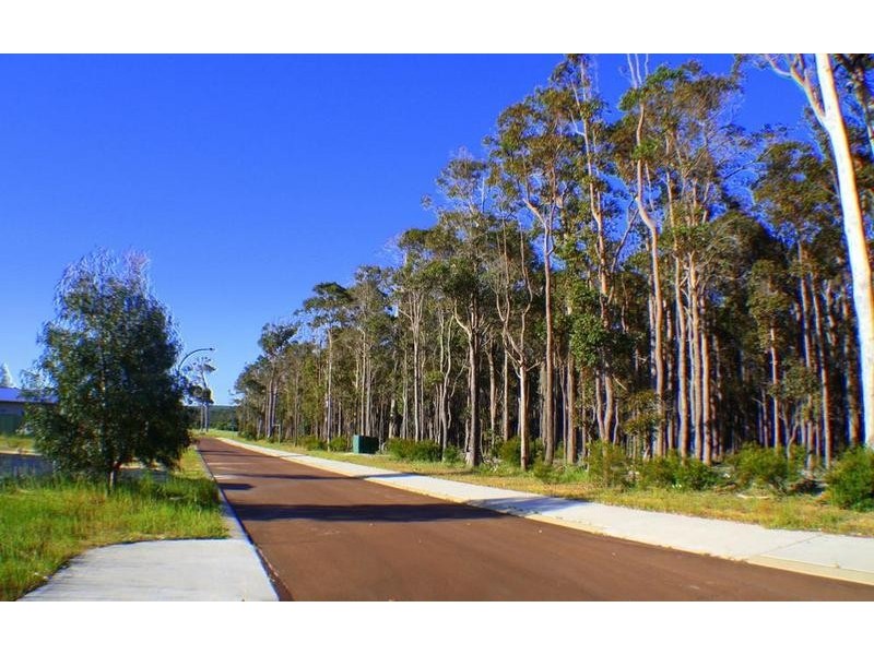 Lot 419, 15 Pimelia Drive, Margaret River WA 6285