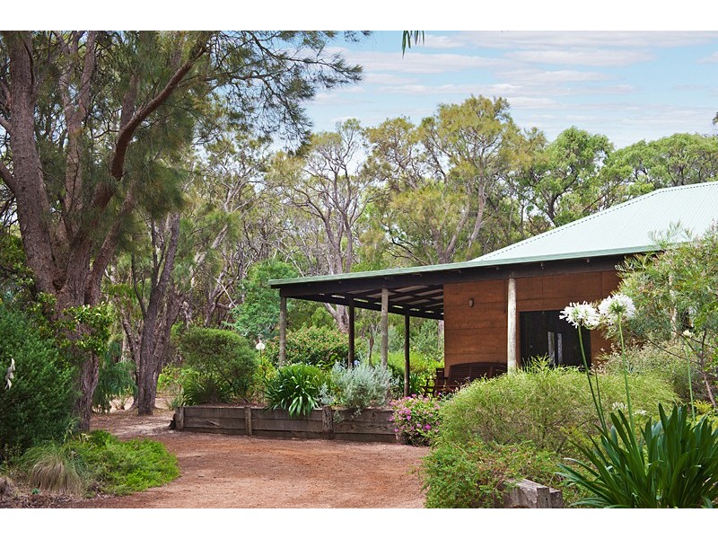 145 Marrinup Drive, Yallingup WA 6282