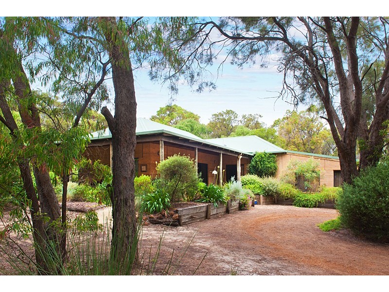 145 Marrinup Drive, Yallingup WA 6282