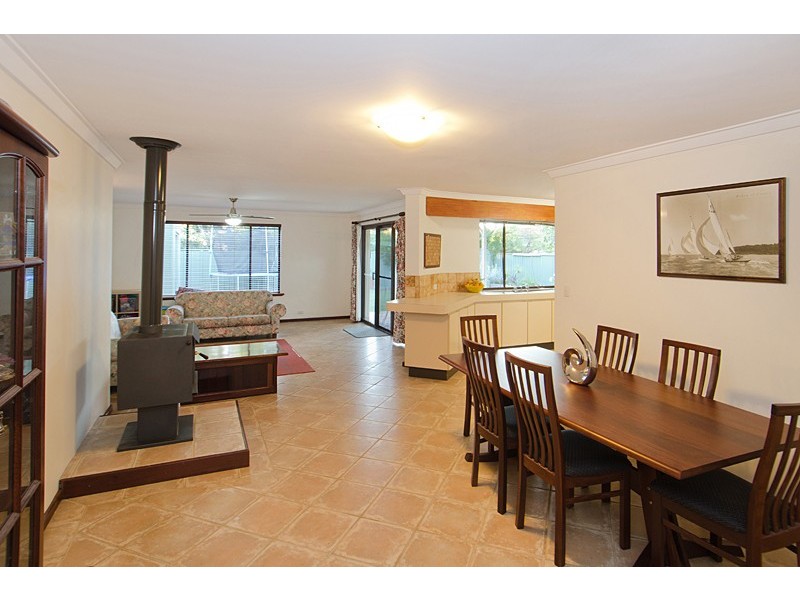 3 Simon Close, Busselton WA 6280