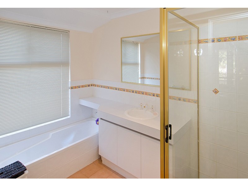 24 Broadwater Boulevard, Broadwater WA 6280