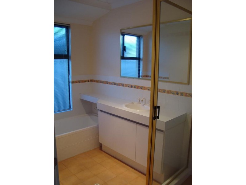 24 Broadwater Boulevard, Broadwater WA 6280