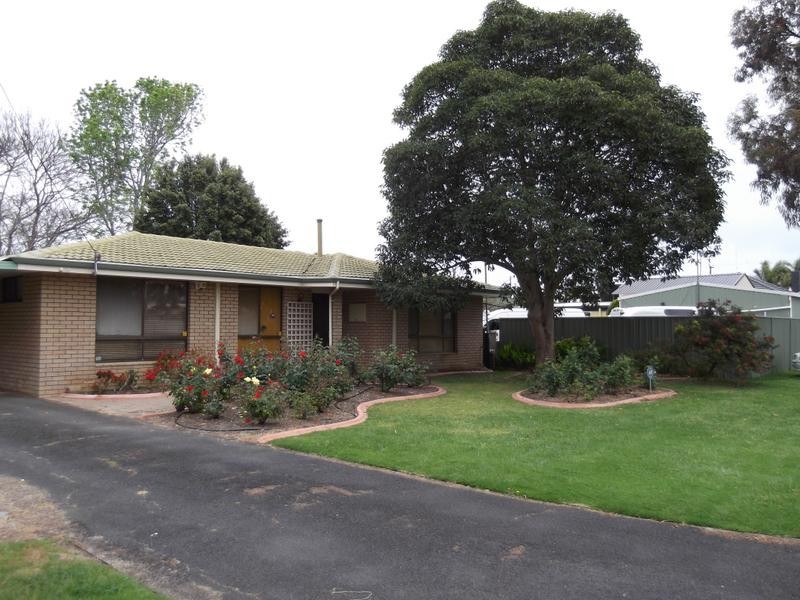 6 Edwards Street, Busselton WA 6280