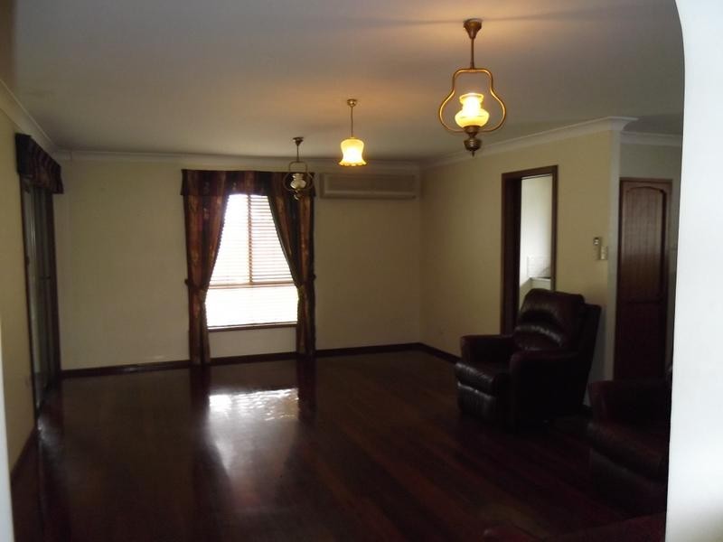 6 Edwards Street, Busselton WA 6280