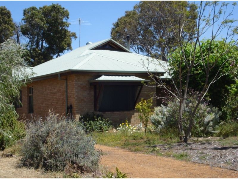 8 Prowse Way, Dunsborough WA 6281