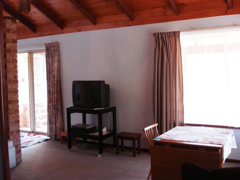 8 Prowse Way, Dunsborough WA 6281