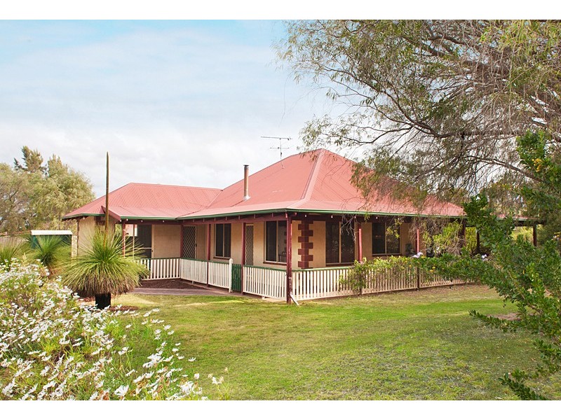 6 Windlemere Drive, Dunsborough WA 6281