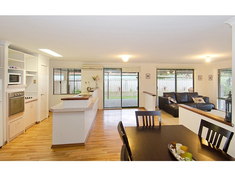29 Falcon Drive, Busselton WA 6280