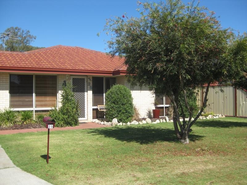 25 Honeyeater Cres, Geographe WA 6280