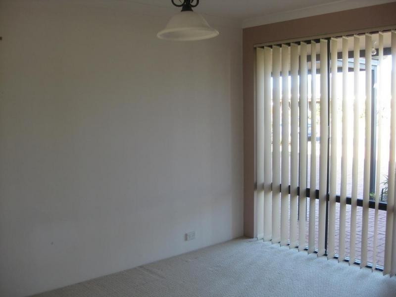 8 Captain Gill Brace, Busselton WA 6280