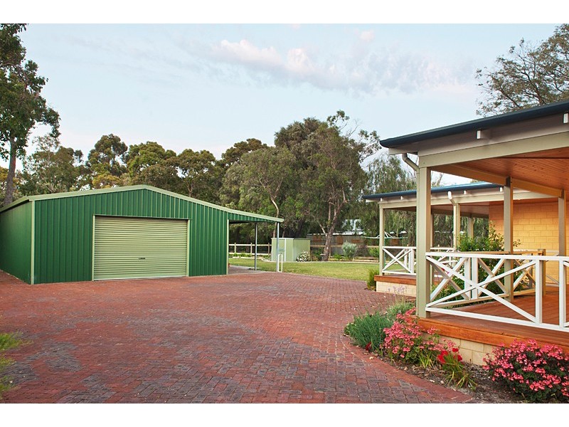 7 Melaleuca Drive, West Busselton WA 6280