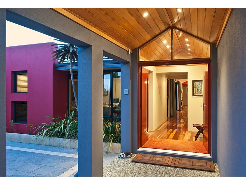 16 Peaker Court, Busselton WA 6280