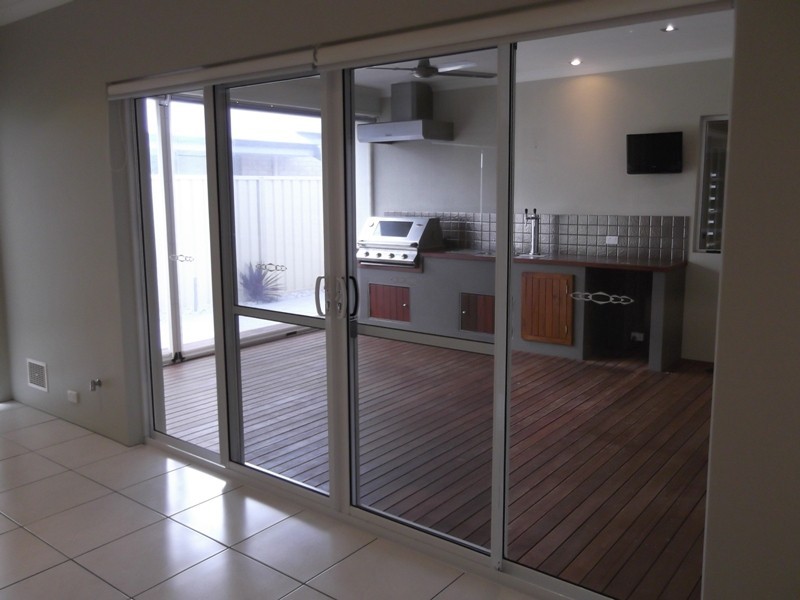 21 Mainsail Street, Busselton WA 6280