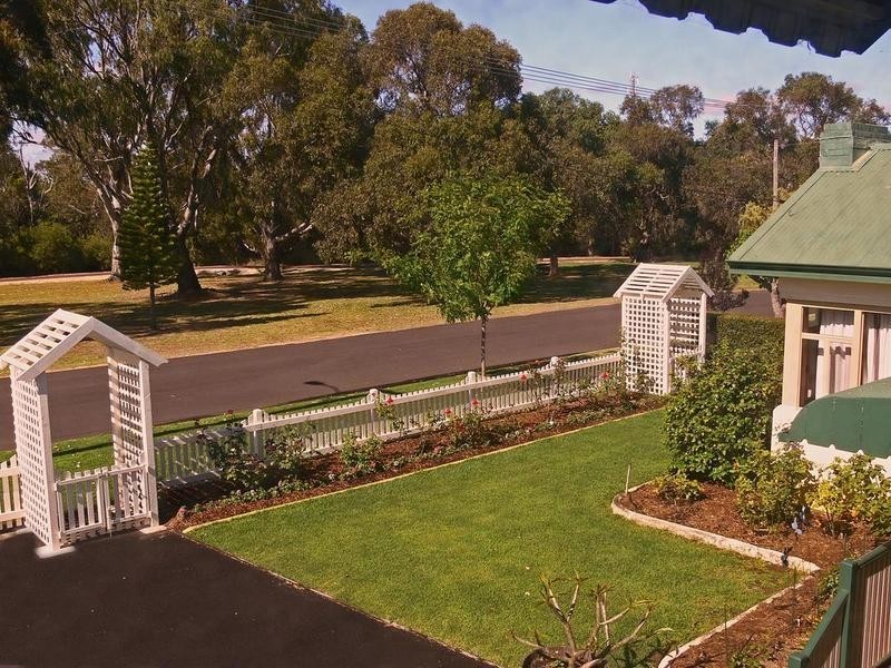 53 Southern Drive, Busselton WA 6280