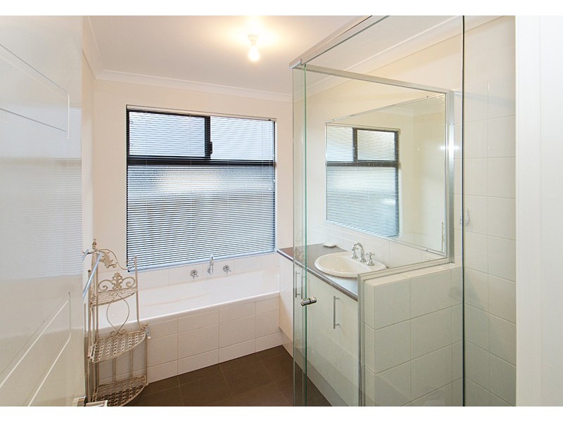 2 Lavender Lane, Margaret River WA 6285