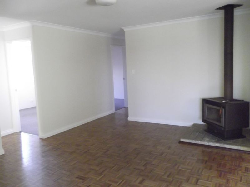 17 Songlark Mews, Geographe WA 6280