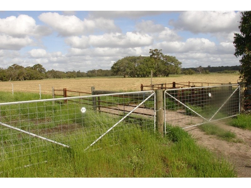 161 Evans Road, Chapman Hill WA 6280