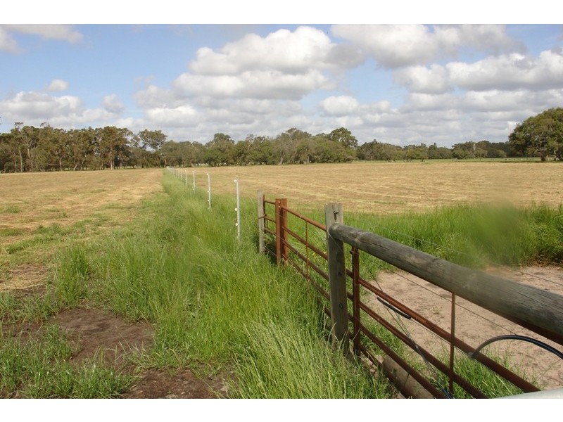 161 Evans Road, Chapman Hill WA 6280