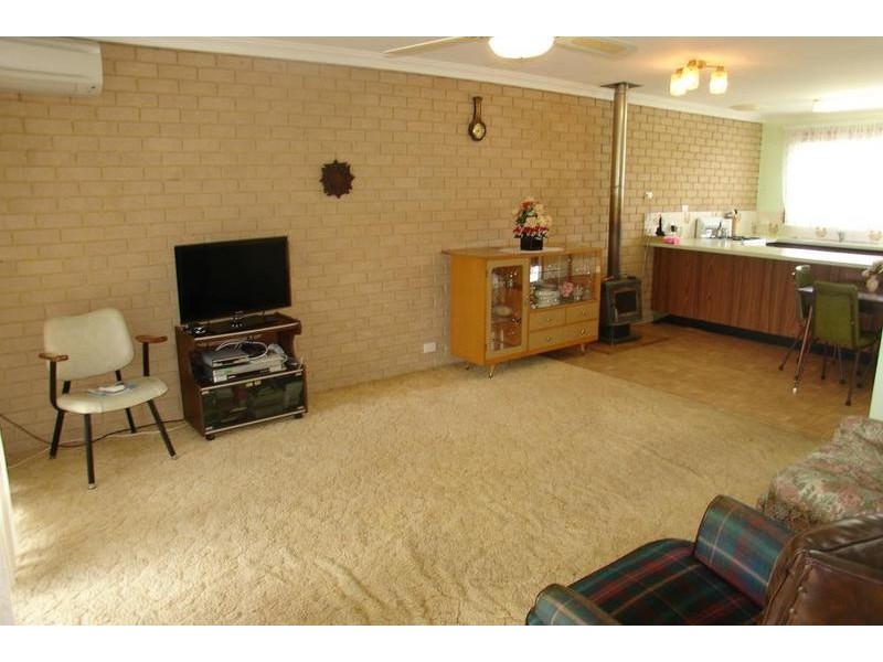 1/4 Court Street, West Busselton WA 6280