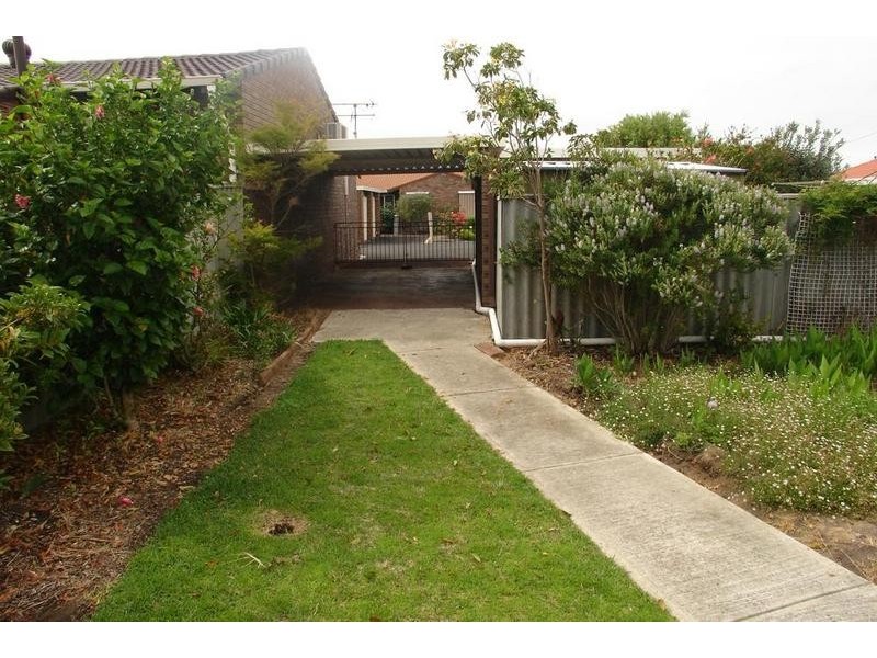 1/4 Court Street, West Busselton WA 6280