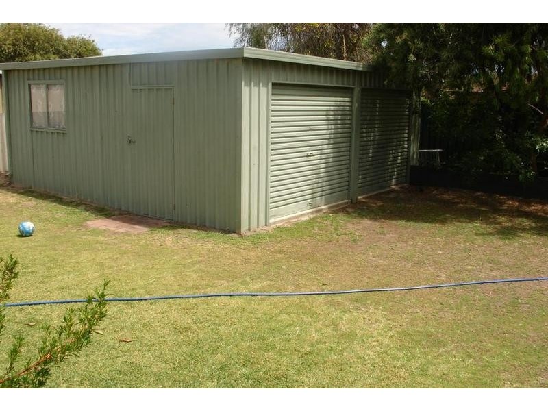 21 George Way, Broadwater WA 6280