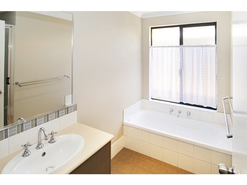 99 Broadwater Boulevard, Broadwater WA 6280