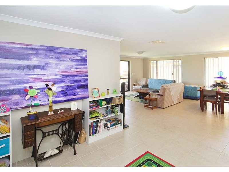 99 Broadwater Boulevard, Broadwater WA 6280