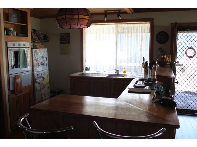 15 Estuary View Drive, Wonnerup WA 6280