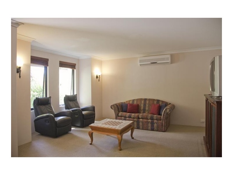 8 Riverslea Drive, Margaret River WA 6285