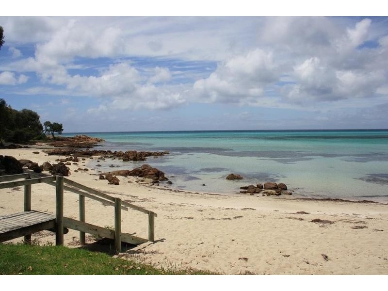 7 North Street, Dunsborough WA 6281