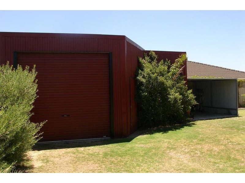 40 Lancaster Drive, Busselton WA 6280