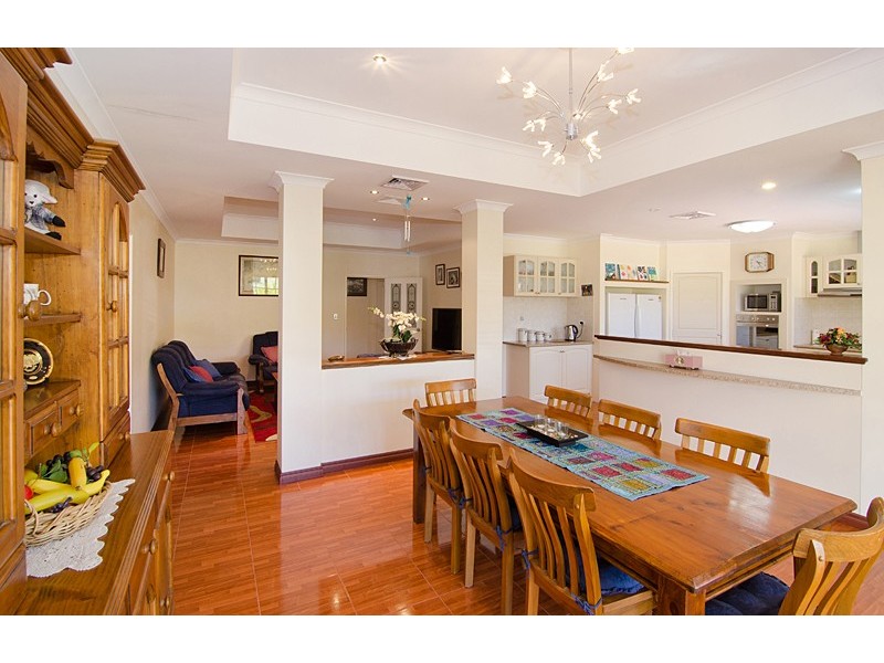 8 Canola Grove, Busselton WA 6280