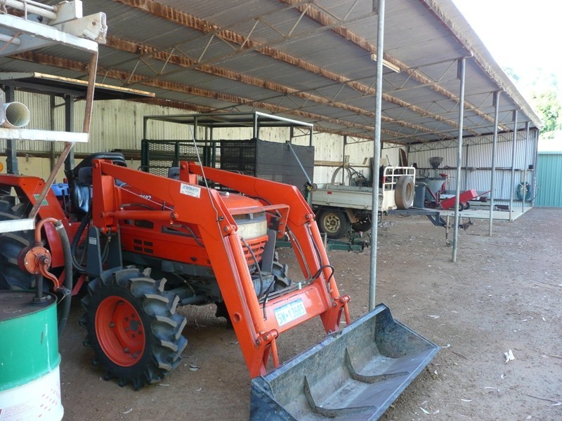 123 Silverwood Road, Metricup WA 6280