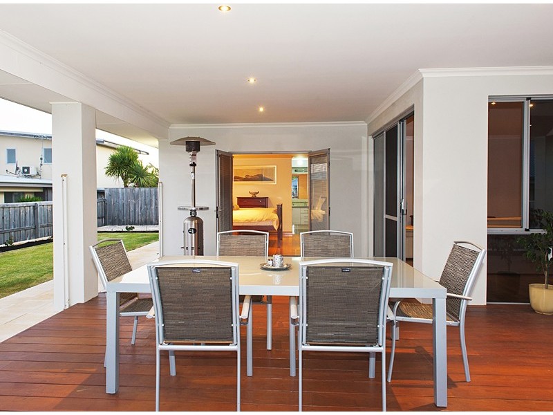 11 Deason Way, Dunsborough WA 6281