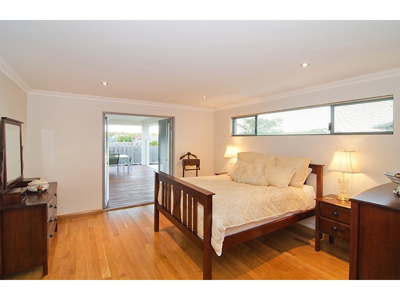 11 Deason Way, Dunsborough WA 6281