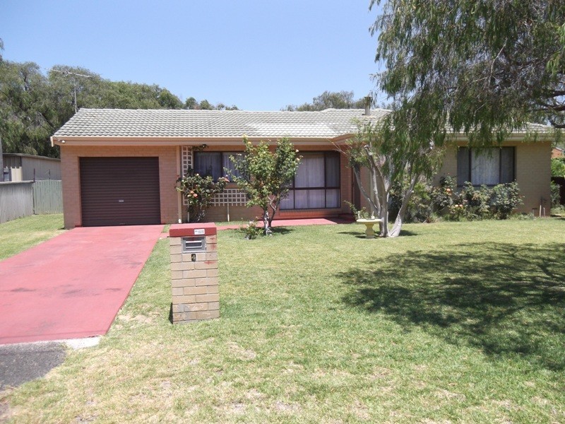 4 Derek Street, West Busselton WA 6280