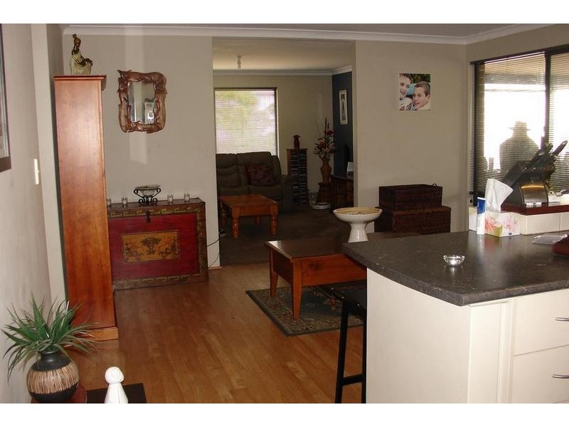 14 Bosworth Bend, West Busselton WA 6280