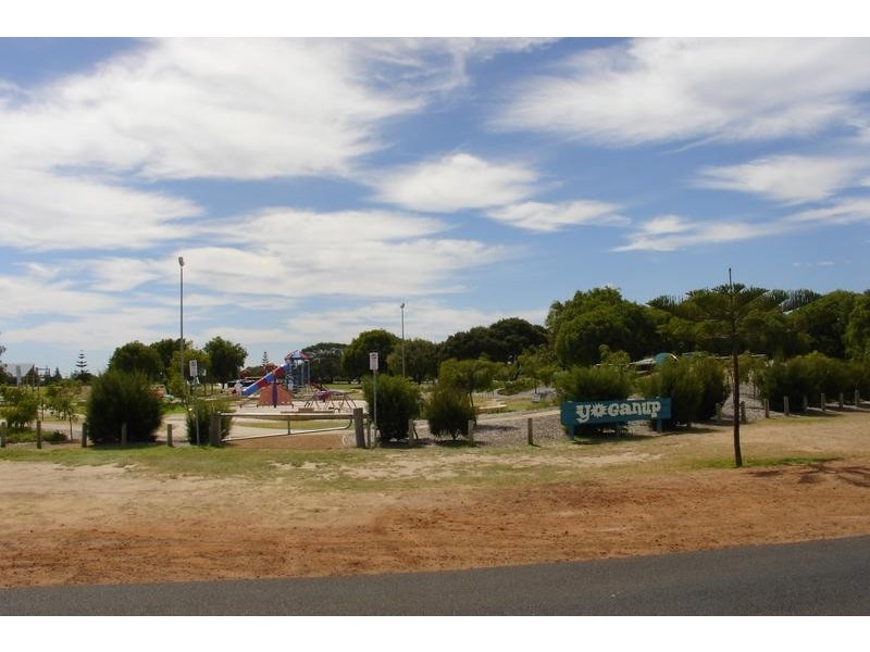 83 Adelaide Street, Busselton WA 6280