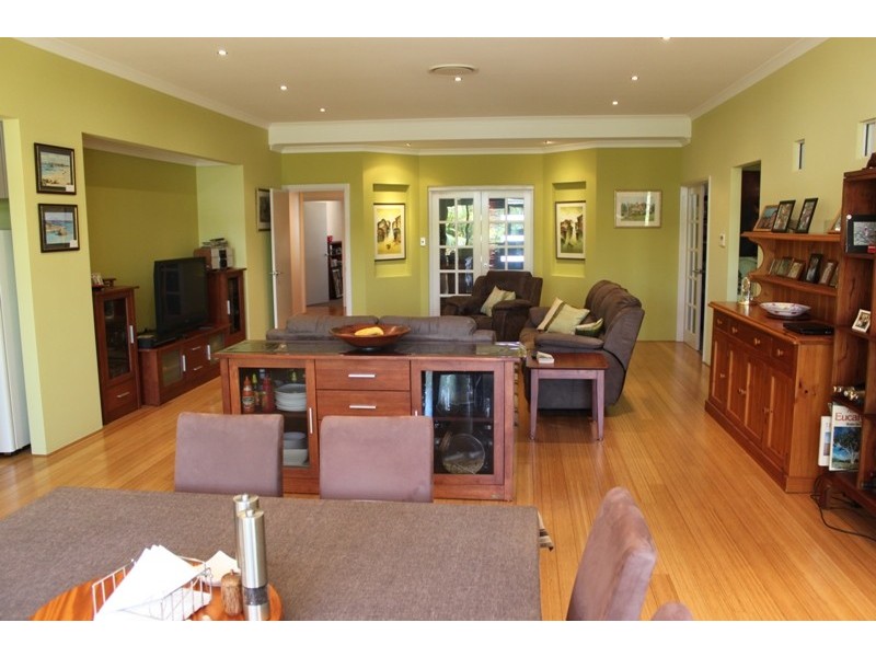 87 Bussell Highway, Busselton WA 6280