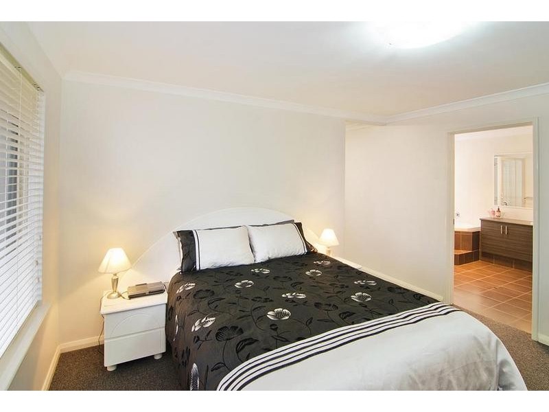 102 Hawker Approach, Yalyalup WA 6280