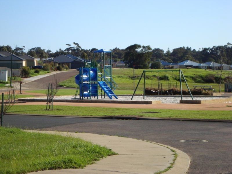 89 Brookfield Avenue, Margaret River WA 6285