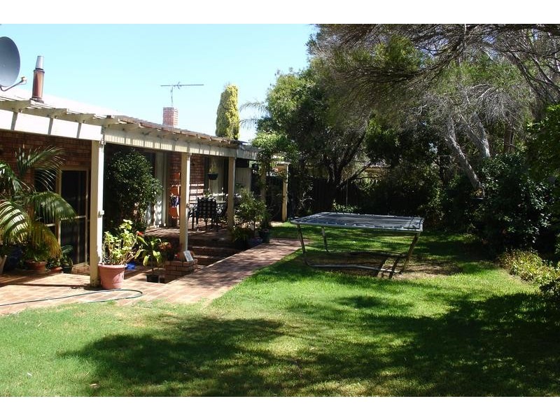 19 Donald Way, Geographe WA 6280