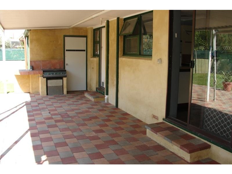 417 Bussell Highway, Broadwater WA 6280