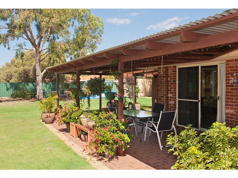 12 Lakelands Cove, West Busselton WA 6280