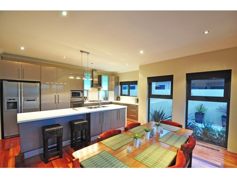 3 Seagull Drive, Broadwater WA 6280