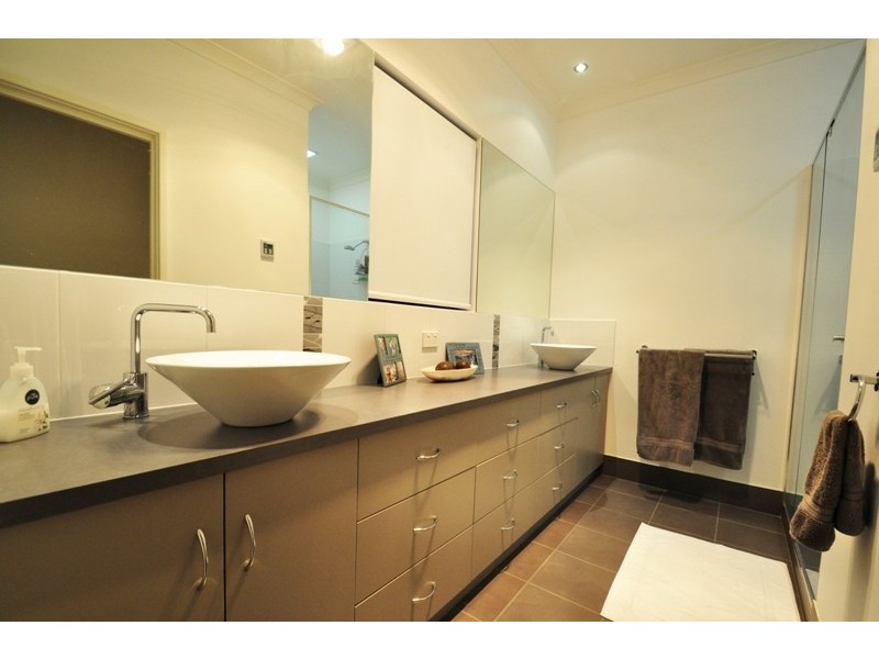 3 Seagull Drive, Broadwater WA 6280