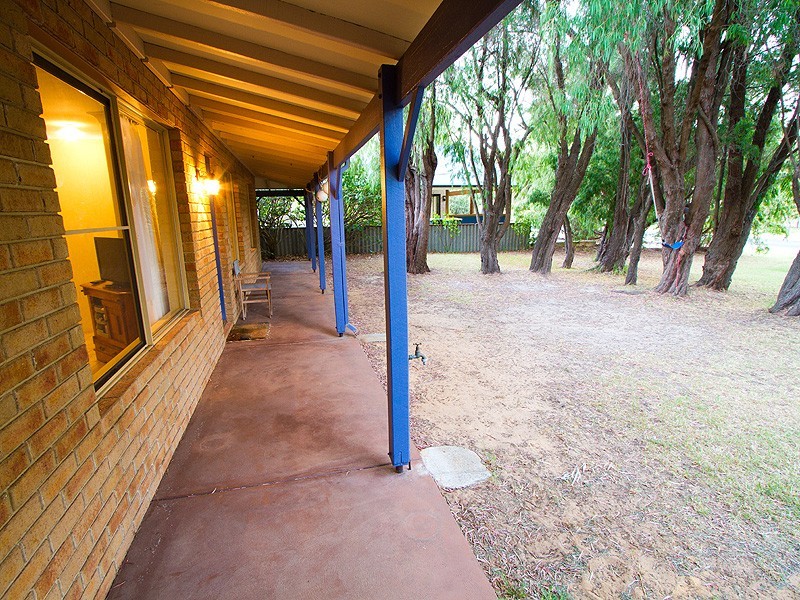 136 Gifford Road, Dunsborough WA 6281