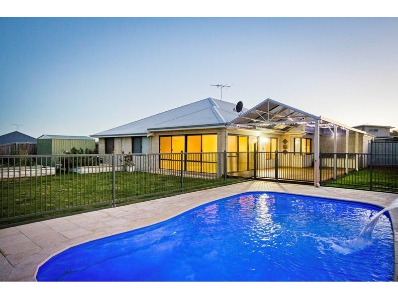 6 Amiro Street, Dunsborough WA 6281
