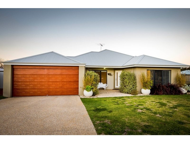 6 Amiro Street, Dunsborough WA 6281