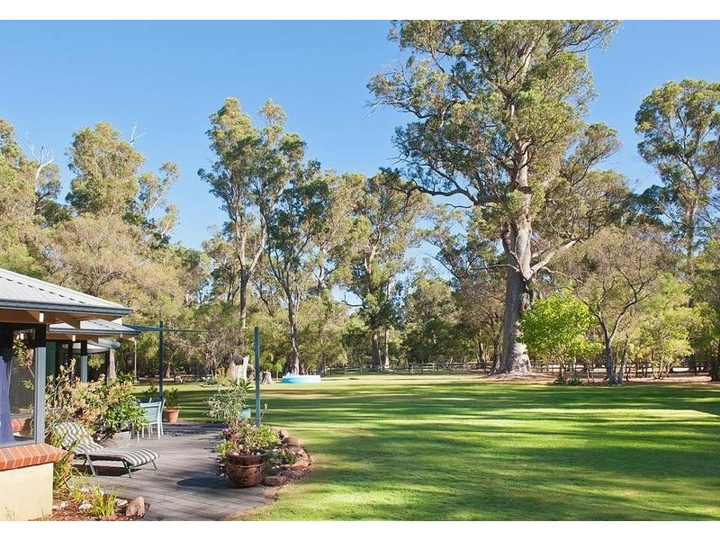 36 Forest Court, Reinscourt WA 6280